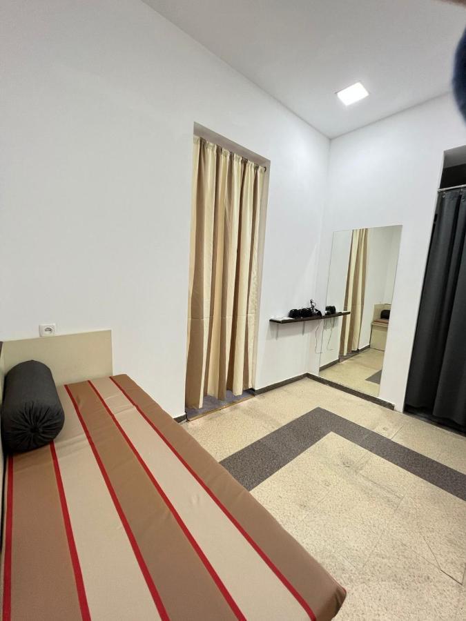 "Modeli" Hostel Tbilissi Extérieur photo